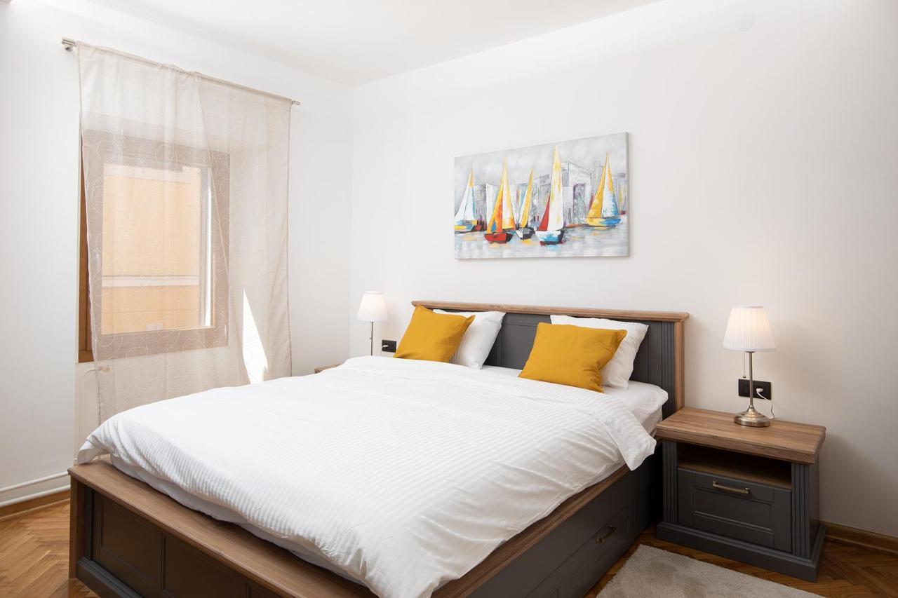 Sena Luxury Apartments Pula Extérieur photo