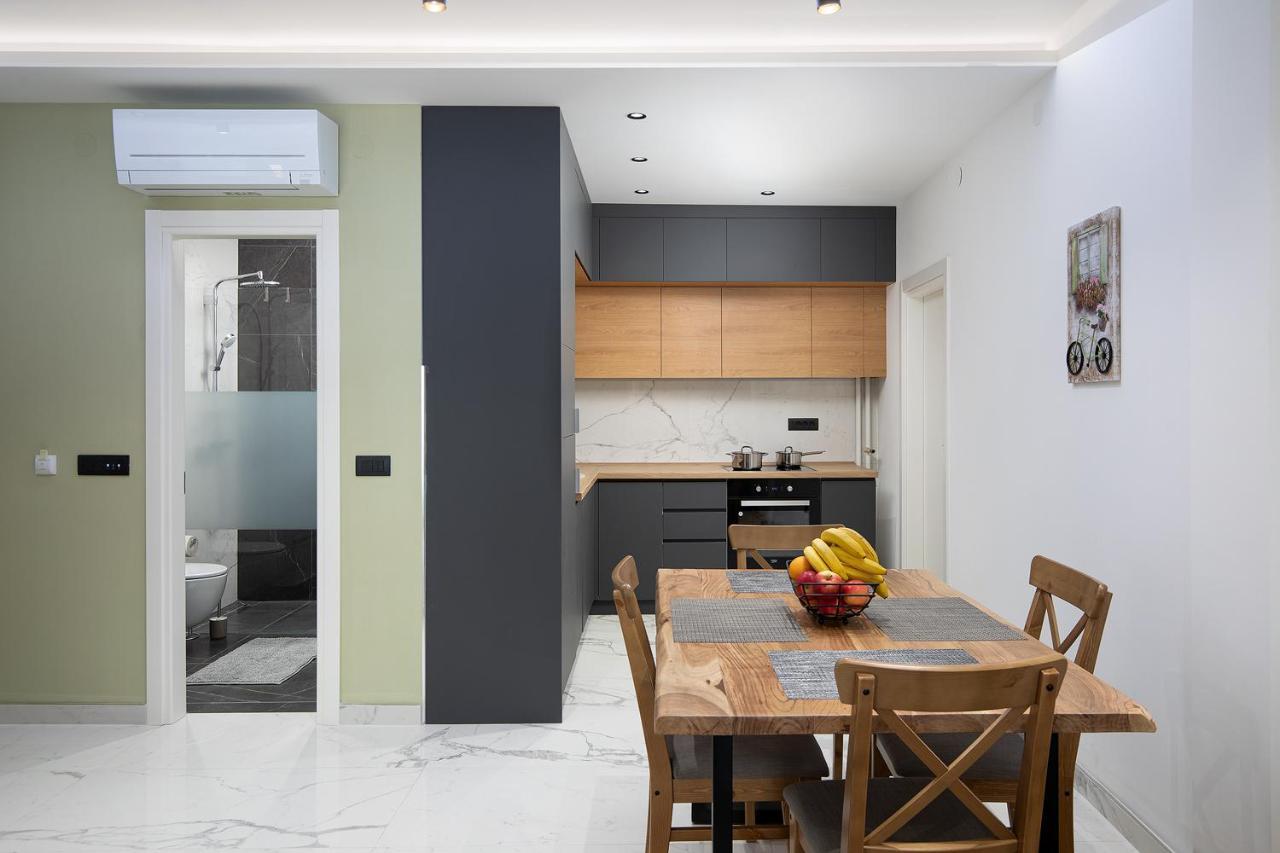 Sena Luxury Apartments Pula Extérieur photo